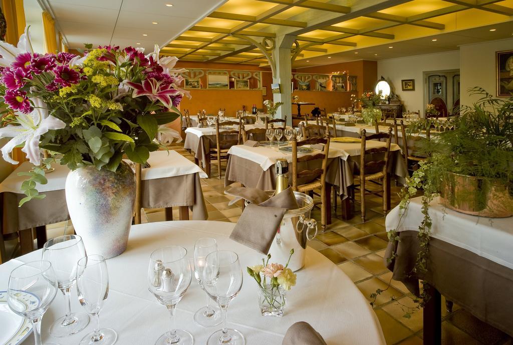 Logis Hotel Restaurant Le Mont Aigoual 메이루아이즈 외부 사진