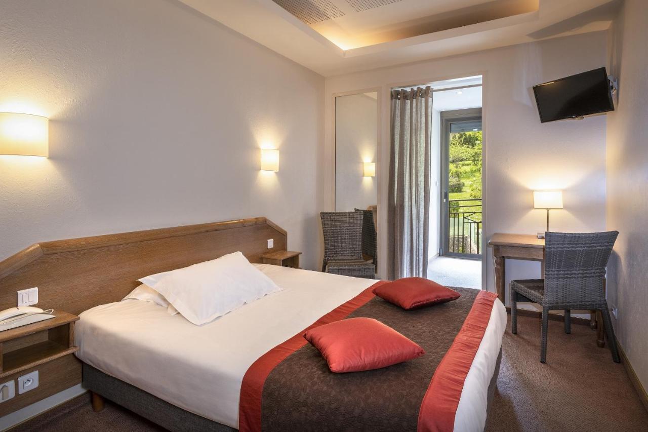 Logis Hotel Restaurant Le Mont Aigoual 메이루아이즈 외부 사진