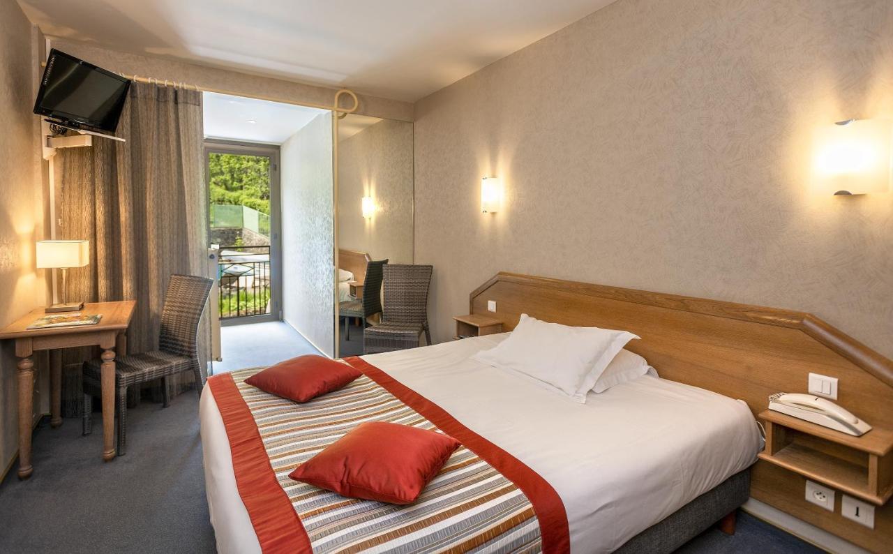 Logis Hotel Restaurant Le Mont Aigoual 메이루아이즈 외부 사진