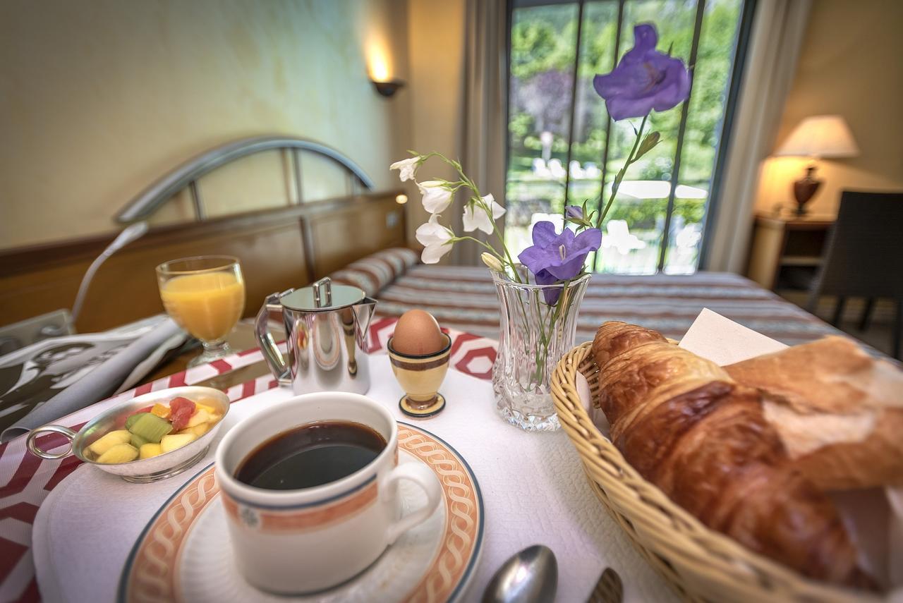 Logis Hotel Restaurant Le Mont Aigoual 메이루아이즈 외부 사진